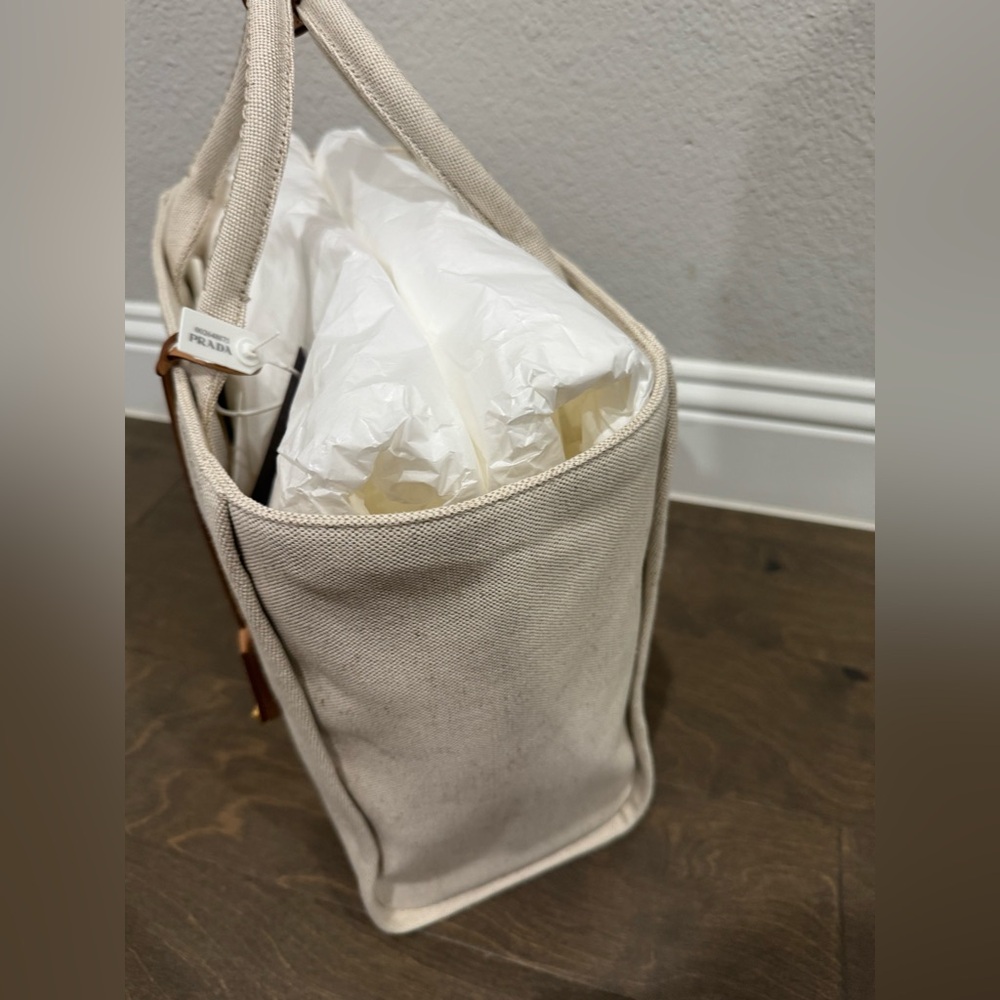 Prada Linen Canvas and Leather Large Tote handbag - Picture 5 of 7